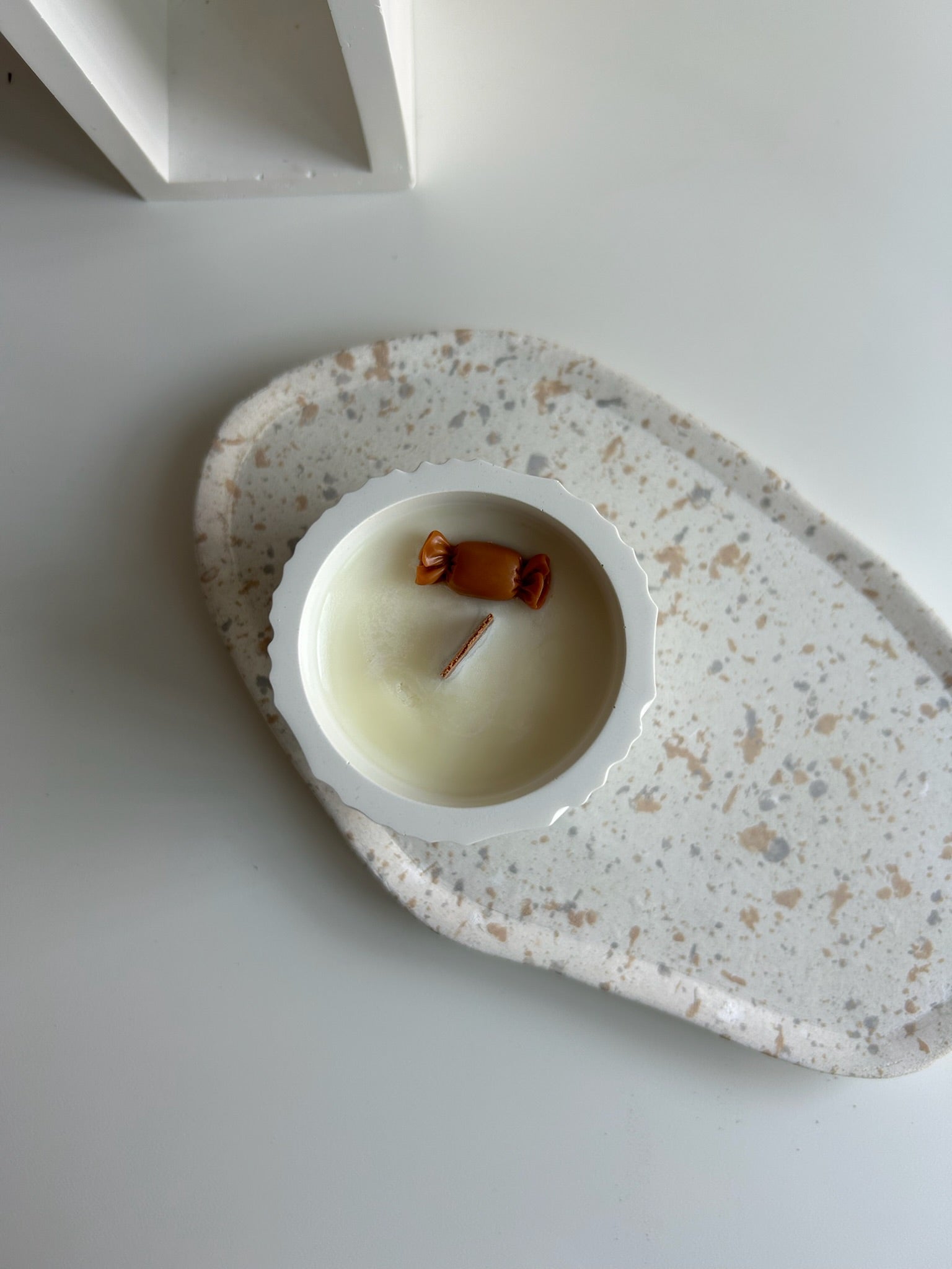 Vela Brisa Caramel Toffe